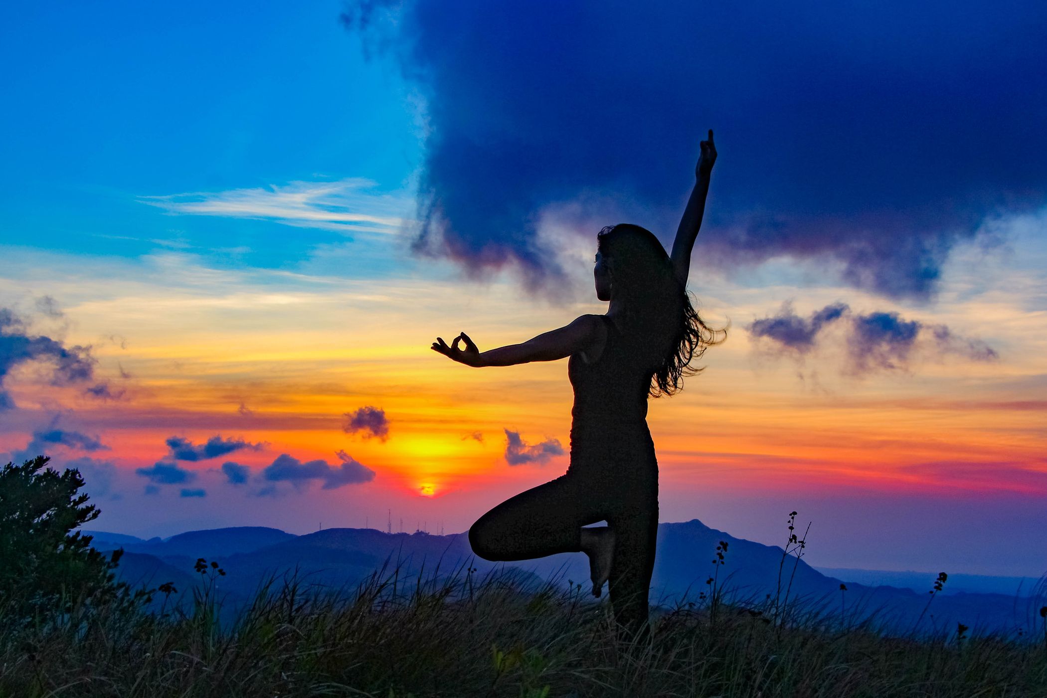 山野間的瑜珈練習 — Yoga practice in the mountains